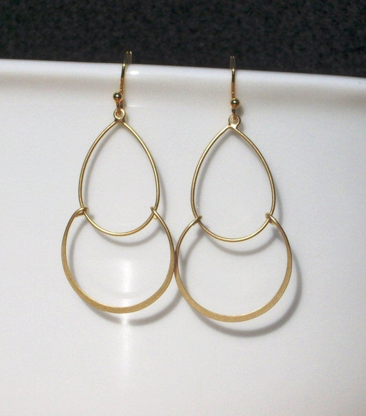 Gold Earrings, Gold Teardrop Chandelier Earrings, Bridesmaid Gifts, Dangle,Gold Filled Earrings, Bridal, Weddings