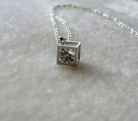 Sterling Silver Cube Necklace - Tiny Silver 3d Cubic with Crystal Necklace, Sterling Silver Necklace, Geometric Necklace, 3d necklace