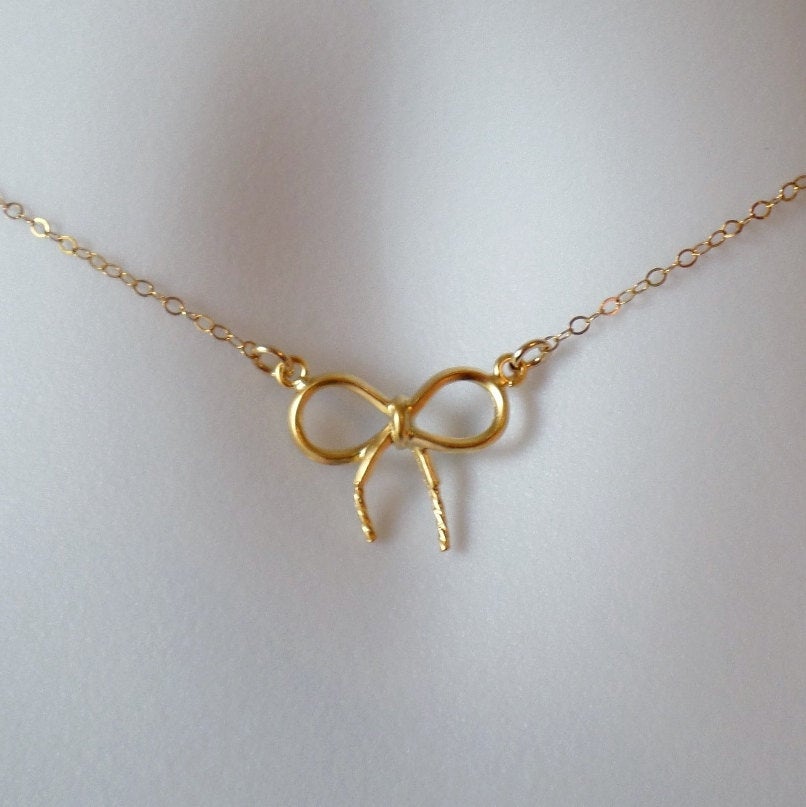 Gold Bow Necklace - Dainty Bow Necklace - Tiny Bow Necklace Necklace - Minimalistic and Modern Necklace