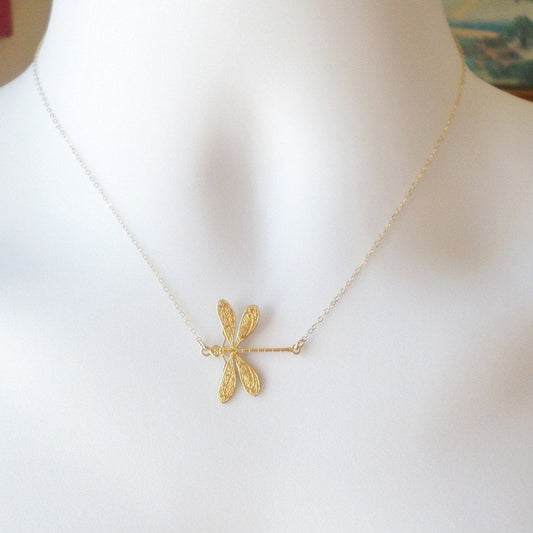 Dragonfly Necklace - Gold Dragonfly Necklace - Nature Inspired Jewelry - Insect Necklace - Bug Necklace - Christmas Gifts - Animal Jewelry