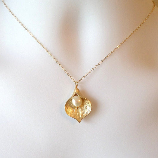 Last one Gold Calla Lily and Freshwater Pearl Necklace - Calla Lilly Necklace - Gold Filled Necklace - Cream Pearl Necklace - Christmas Gift