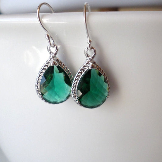 Emerald and Silver Chandelier Earrings - Emerald Earrings - Silver Earrings - Birthstone Jewelry - Christmas Gift