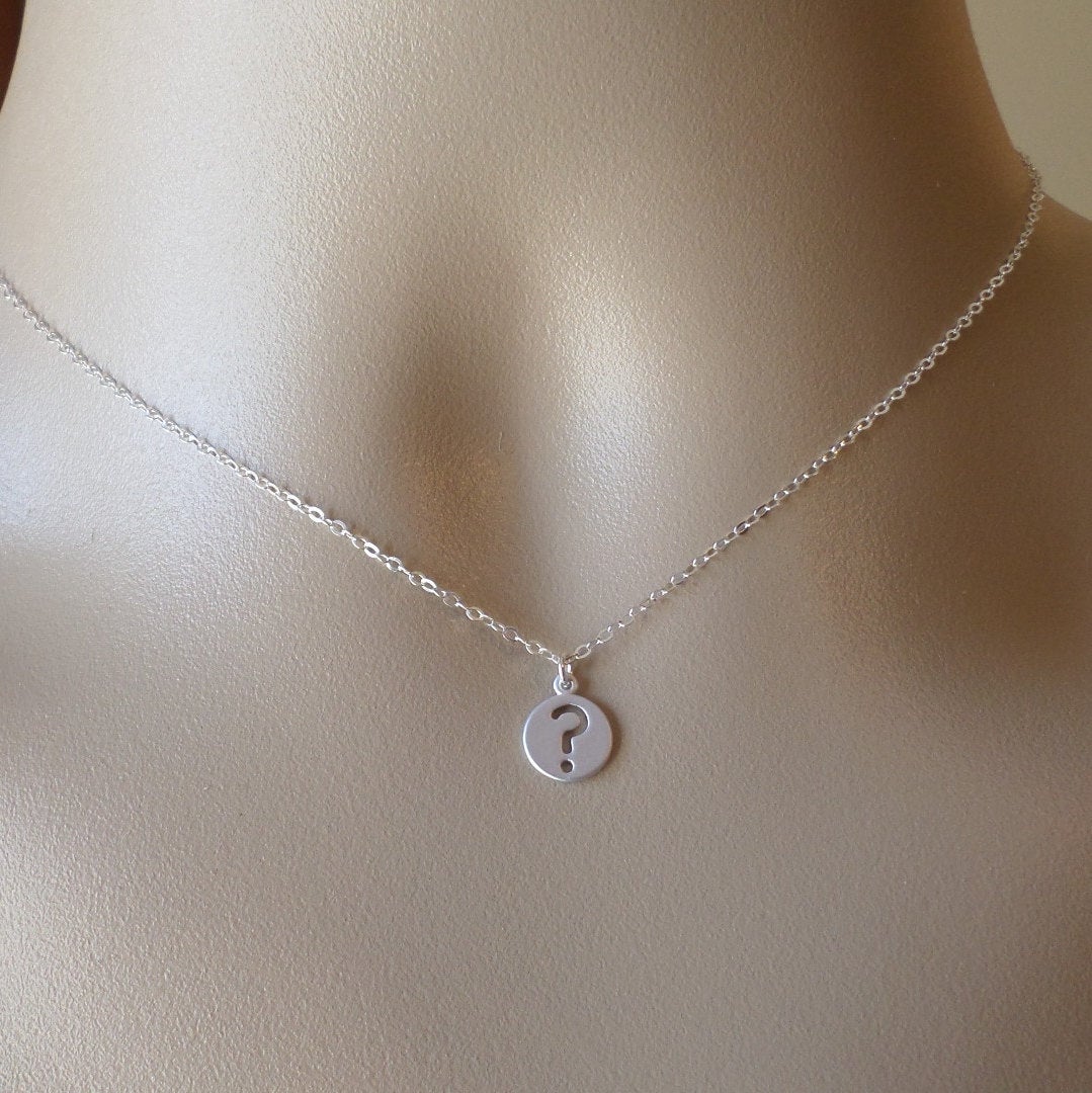 Silver Question Mark Necklace - ? mark necklace - Question Mark Disc necklace - Sterling Silver - Silver necklace - Valentines Day Gift