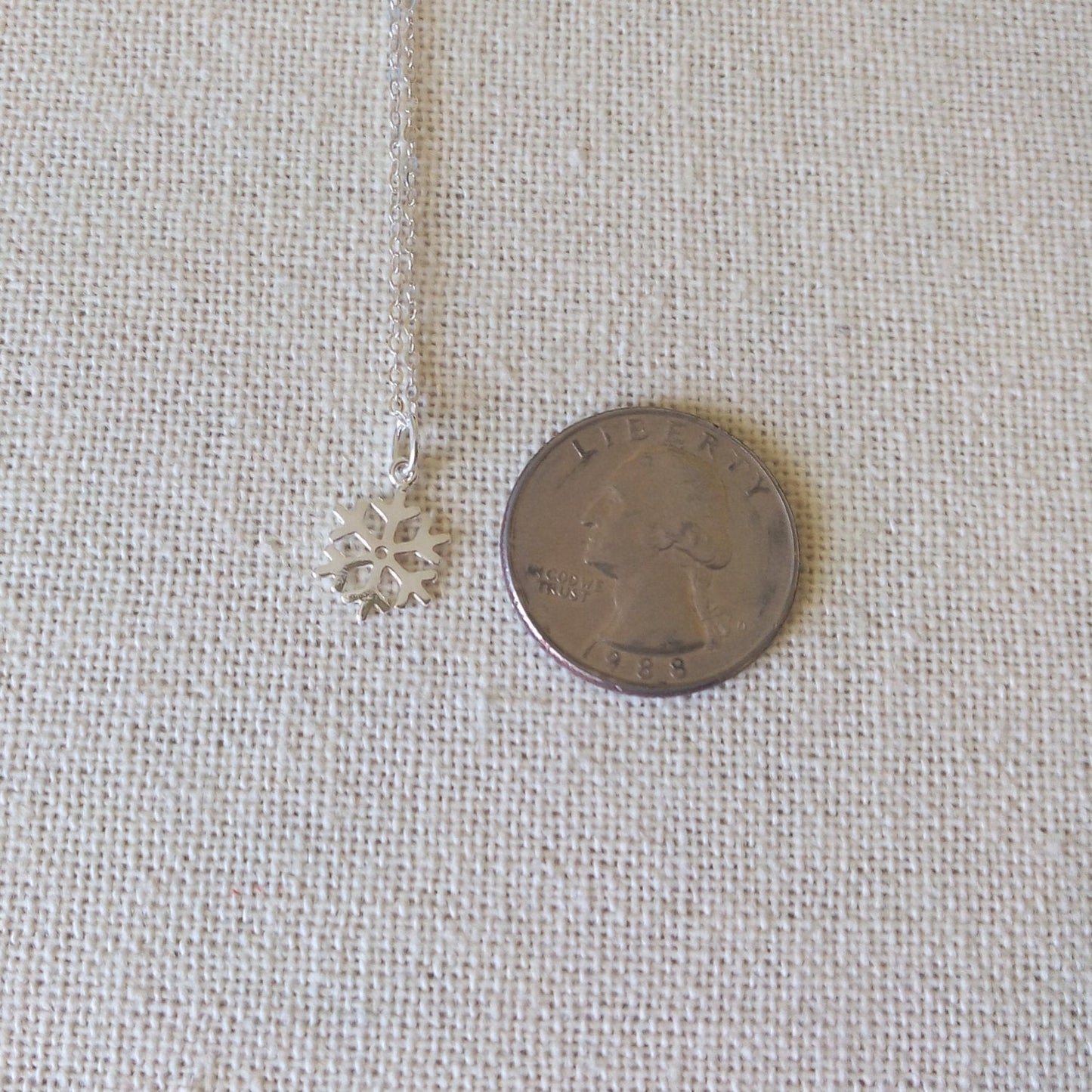 Snowflake Necklace, Tiny Silver Snowflake Necklace, Sterling Silver Necklace, Tiny Necklace, Tiny Silver Necklace, Christmas Jewelry, Gifts