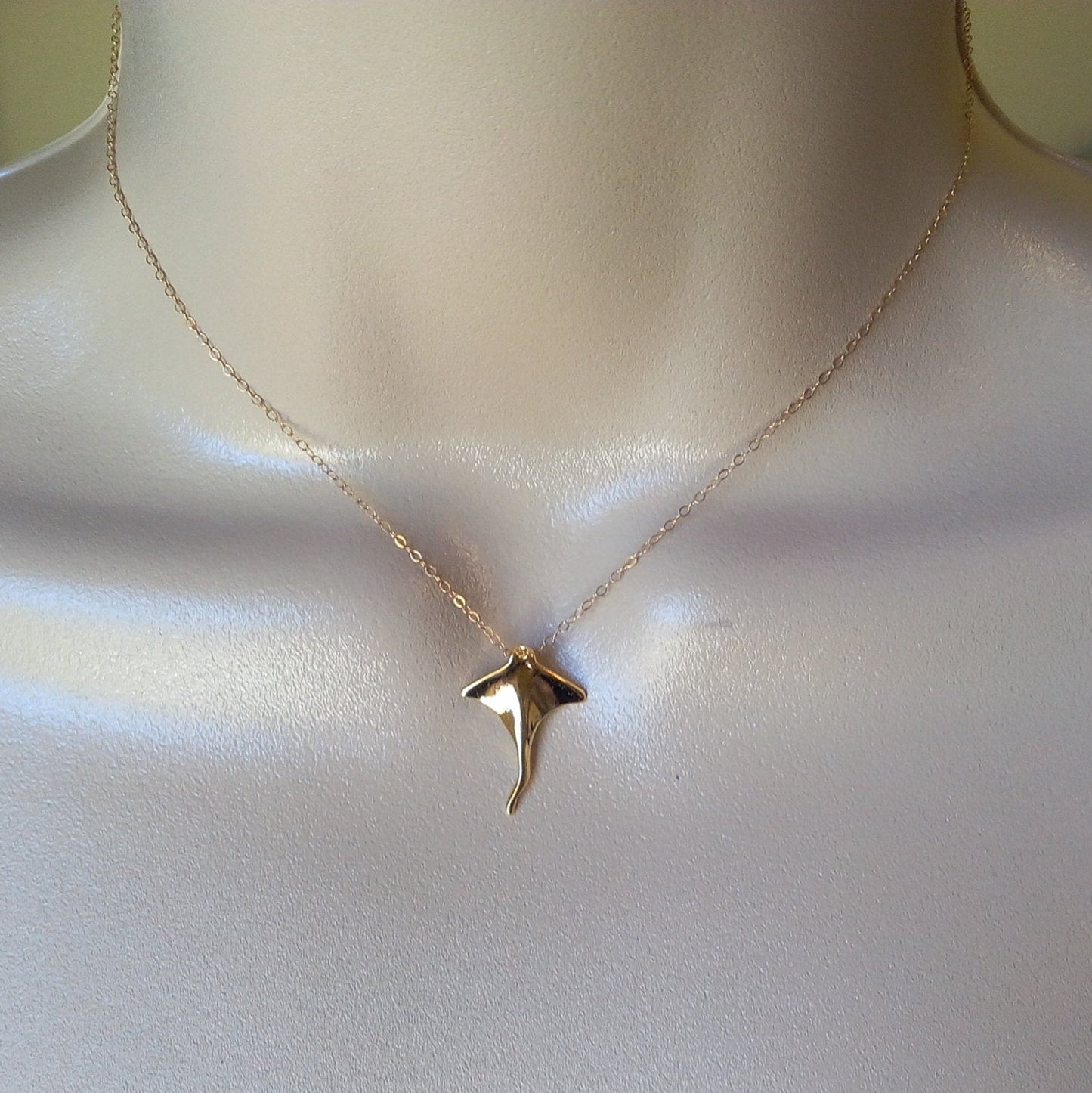 Gold Stingray Necklace, Stingray Necklace, Nautical Jewelry,Layered Necklace, Layering Necklace, Nautical Necklace, Mothers Day Gift, Bridal