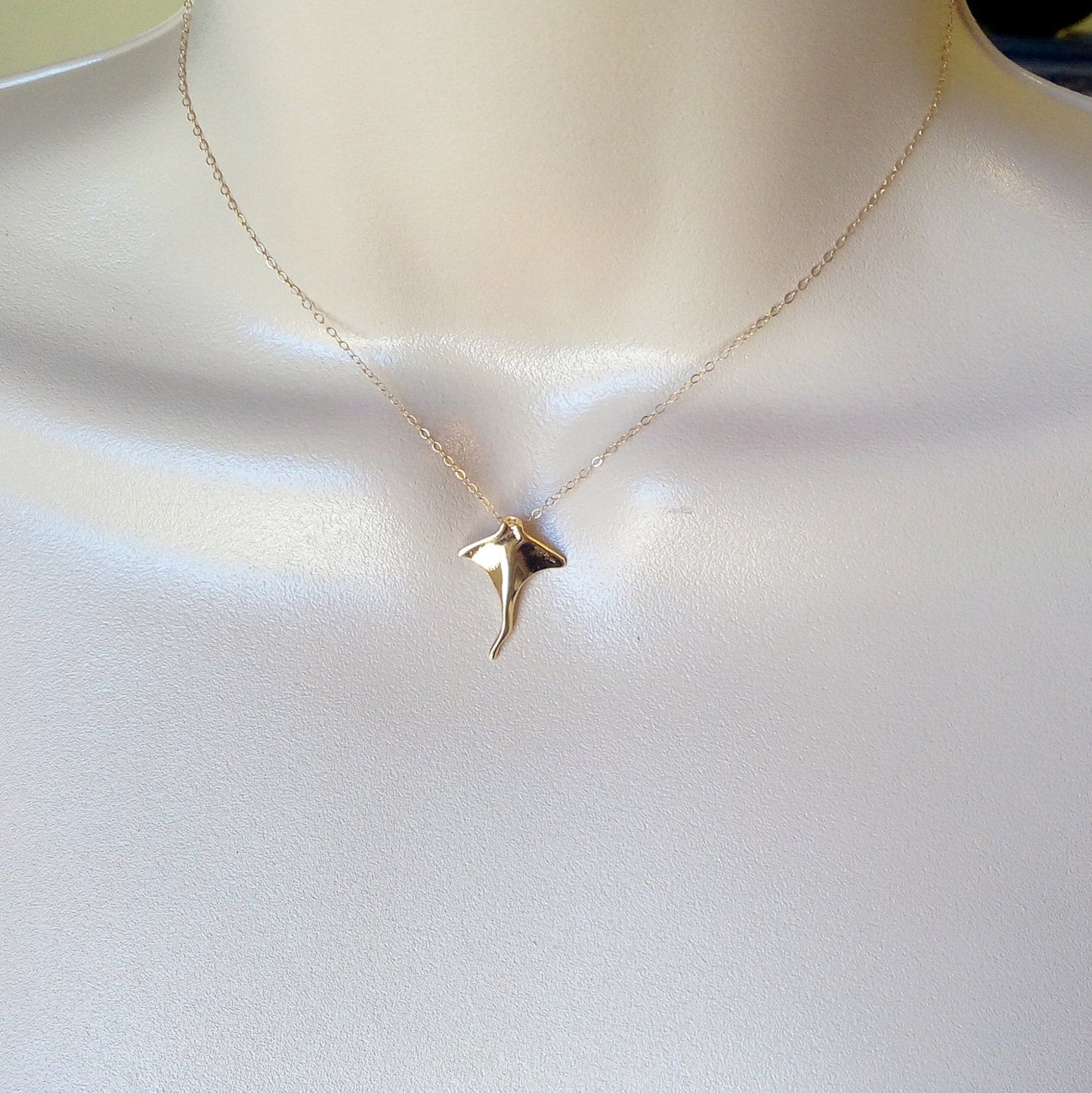 Gold Stingray Necklace, Stingray Necklace, Nautical Jewelry,Layered Necklace, Layering Necklace, Nautical Necklace, Mothers Day Gift, Bridal