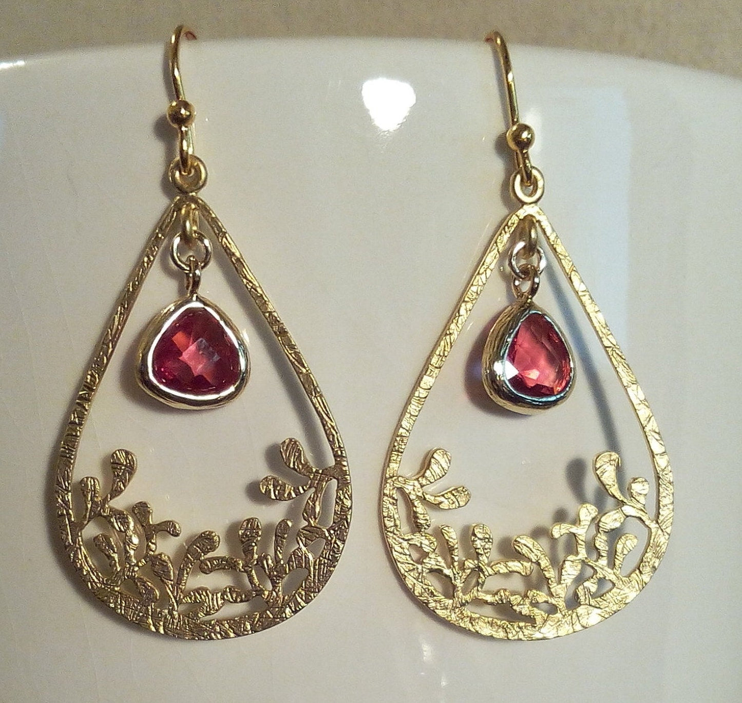 Flower Earrings, Garnet Earrings, Ruby and Gold Chandelier Earrings, Gold Earrings, Red Garnet Ruby, Birthstone Earrings, Bridal Gifts